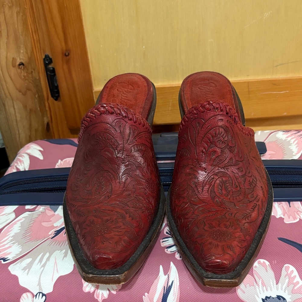 Azulado Maria Mule